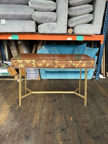 Gallery interiors tate console - interiors,